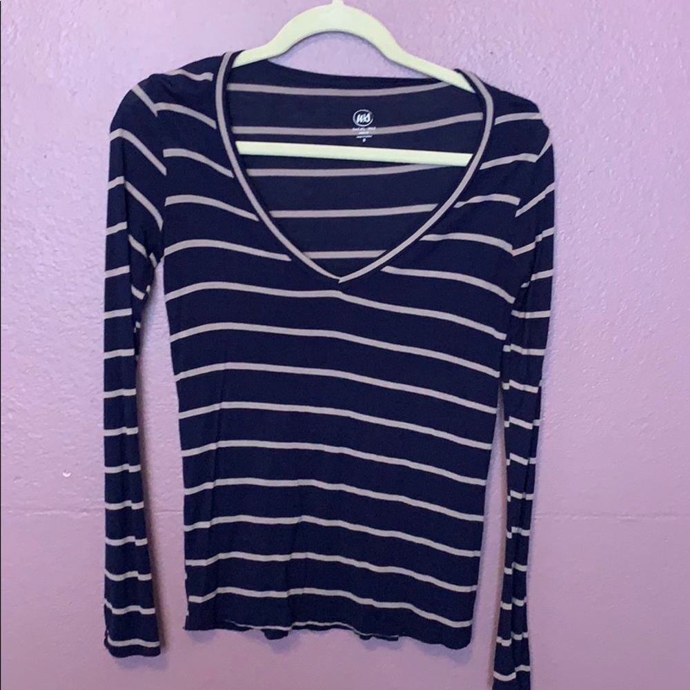 Long sleeve striped tee